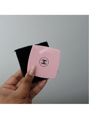 Chanel Double Mirror – Limited Edition Pink with Velvet Pouch